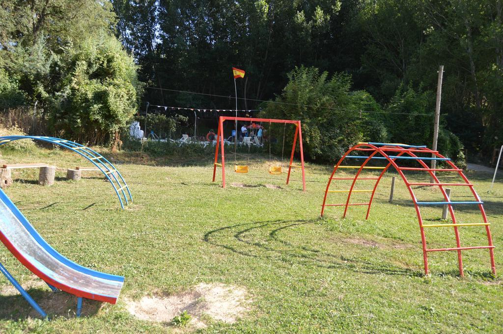 Cabanas Camping Sierra De Penascosa Dış mekan fotoğraf